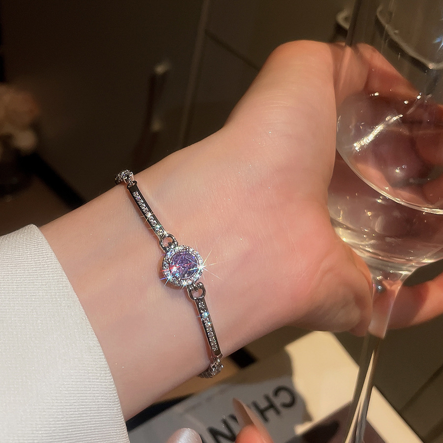 Vintage super shiny zircon round bracelet for women, light luxury high-end feel, niche fashion jewelry wholesale - view 3
