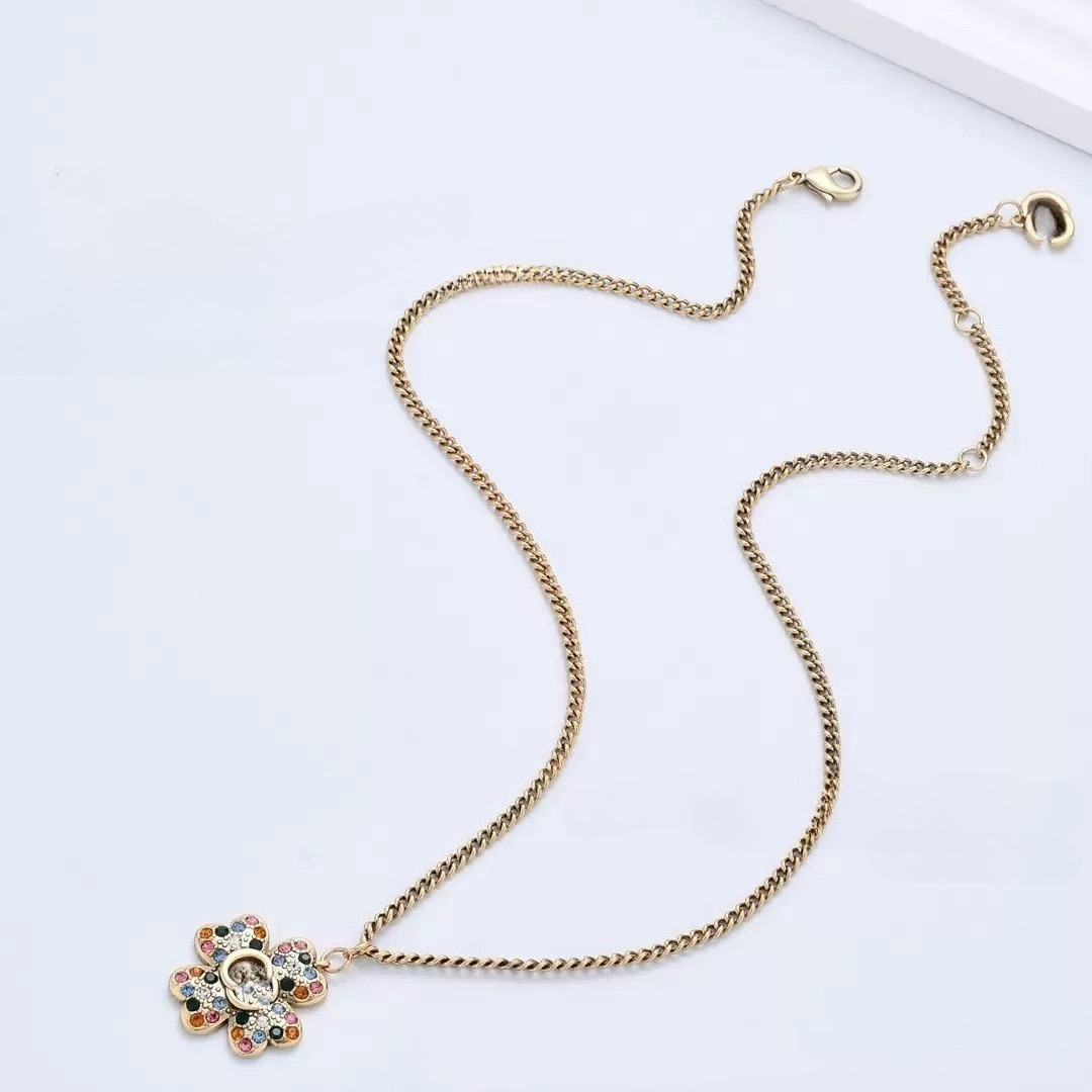 Fashion Necklaces Colorful Diamond Fashion Jewelry Retro Versatile Necklace Jewelry