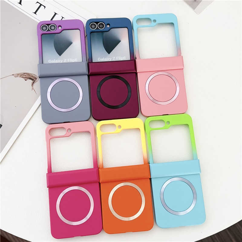 Soft Liquid Silicone Gradient Magnetic for Samsung Galaxy Z Fold 7 6 5 4 Zfold3 Case For Charging Shockproof Cover H260616