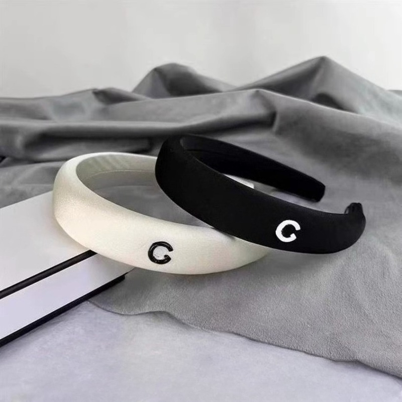 Designer Hairband French-style Jewelry Hair Accessory Fashionable Hairband As An Elegant Headwear