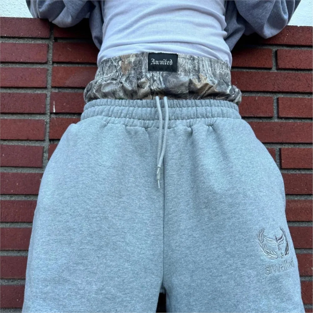 Mens Y2K Retro Sports Pants Double Cuffs Embroidered Camouflage Pattern Unisex Loose Pants Wide Leg Pant Fashion Hip Hop Street 260715 - view 4