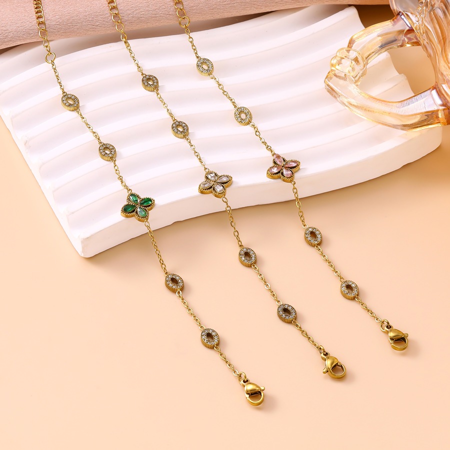 European and American ins trend light luxury high-end four-leaf clover zircon bracelet for women, stainless steel full diamond jewelry, cross-border s - view 5
