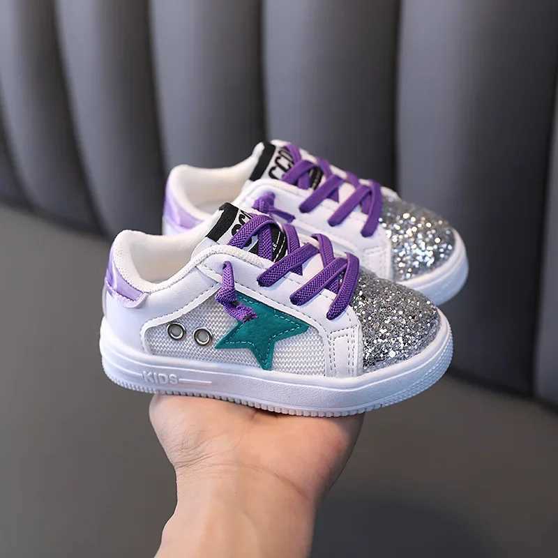Children New Casual Sneakers Fashion Glitter Sequins Soft Bottom Breathable Board Sneaker Shoes Baby Girls Lace Up Sports Shoes C260617