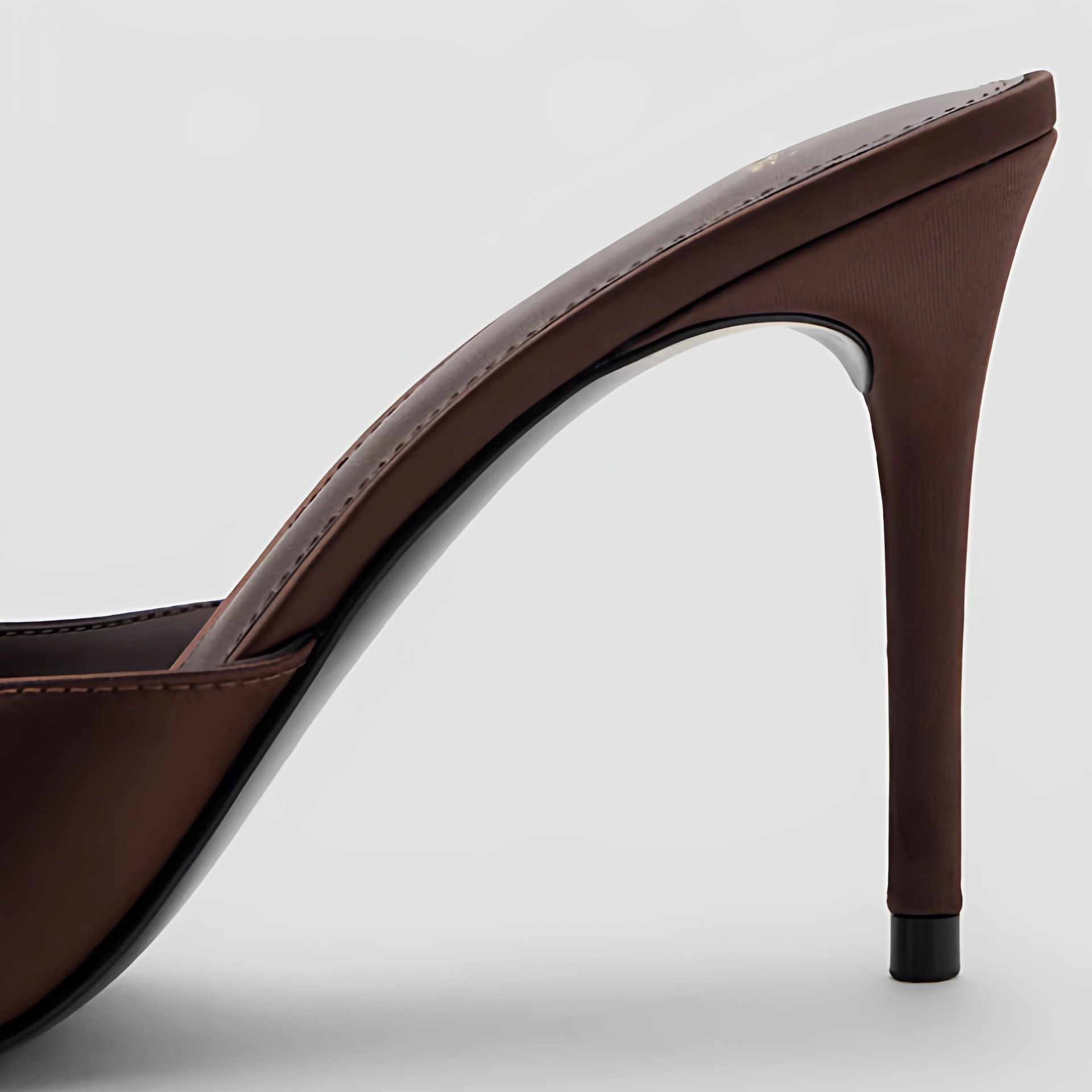 Designer shoe Spanish foreign trade 2026 summer new women's sandals pointed toe open-toe mules high-heeled stiletto shoes for women