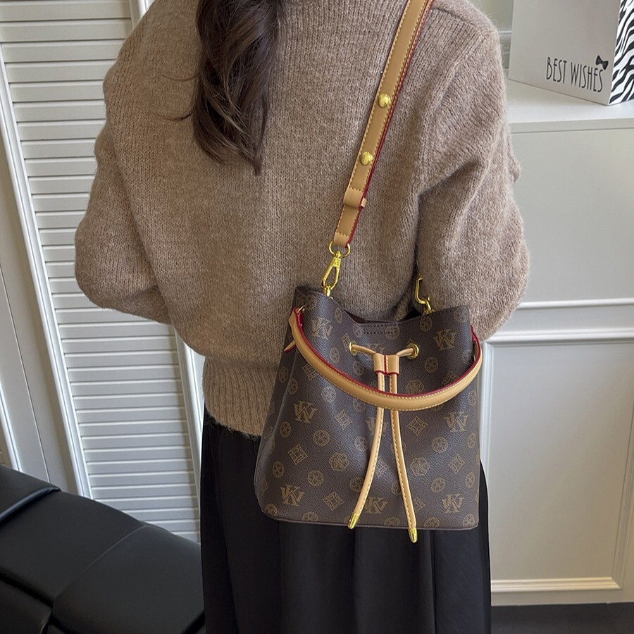 Designer bag Gutiko Women's Vintage Drawstring Bucket Women 2026 New Handheld Large Capacity High-end Feel Single Shoulder Crossbody Bag - view 4