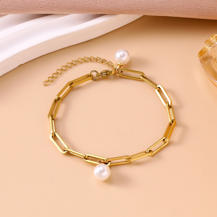 New European and American cross-border personalized pearl paperclip bracelet, niche design, gold-plated stainless steel jewelry, in-stock wholesale - view 3