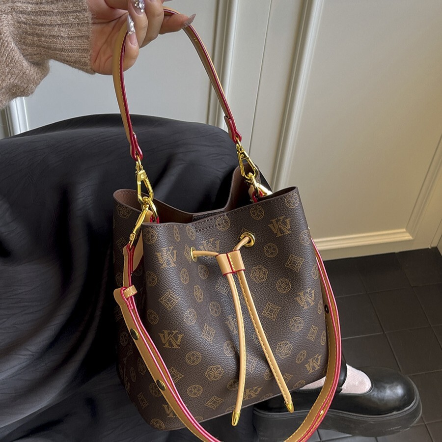 Designer bag Gutiko Women's Vintage Drawstring Bucket Women 2026 New Handheld Large Capacity High-end Feel Single Shoulder Crossbody Bag - view 5