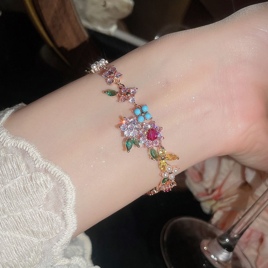 18k real gold plated zircon flower bracelet, sweet and romantic pastoral style, fashionable, light luxury, high-end jewelry - view 3