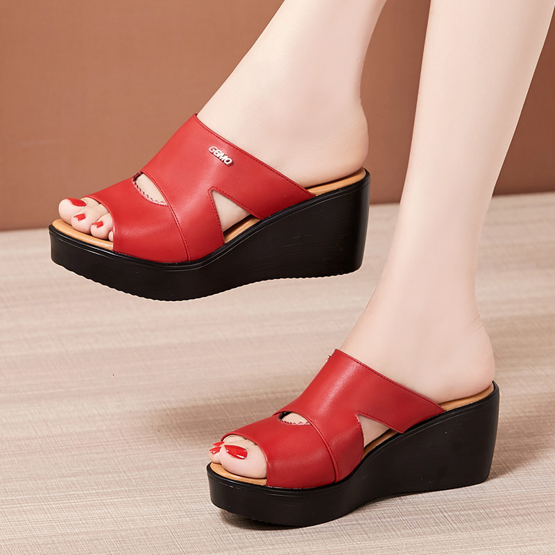 10cm Small Size 32-43 Soft Leather Slippers Womens Block High Heels Slides Thick Bottom Platform Sandals for Office Model 240618