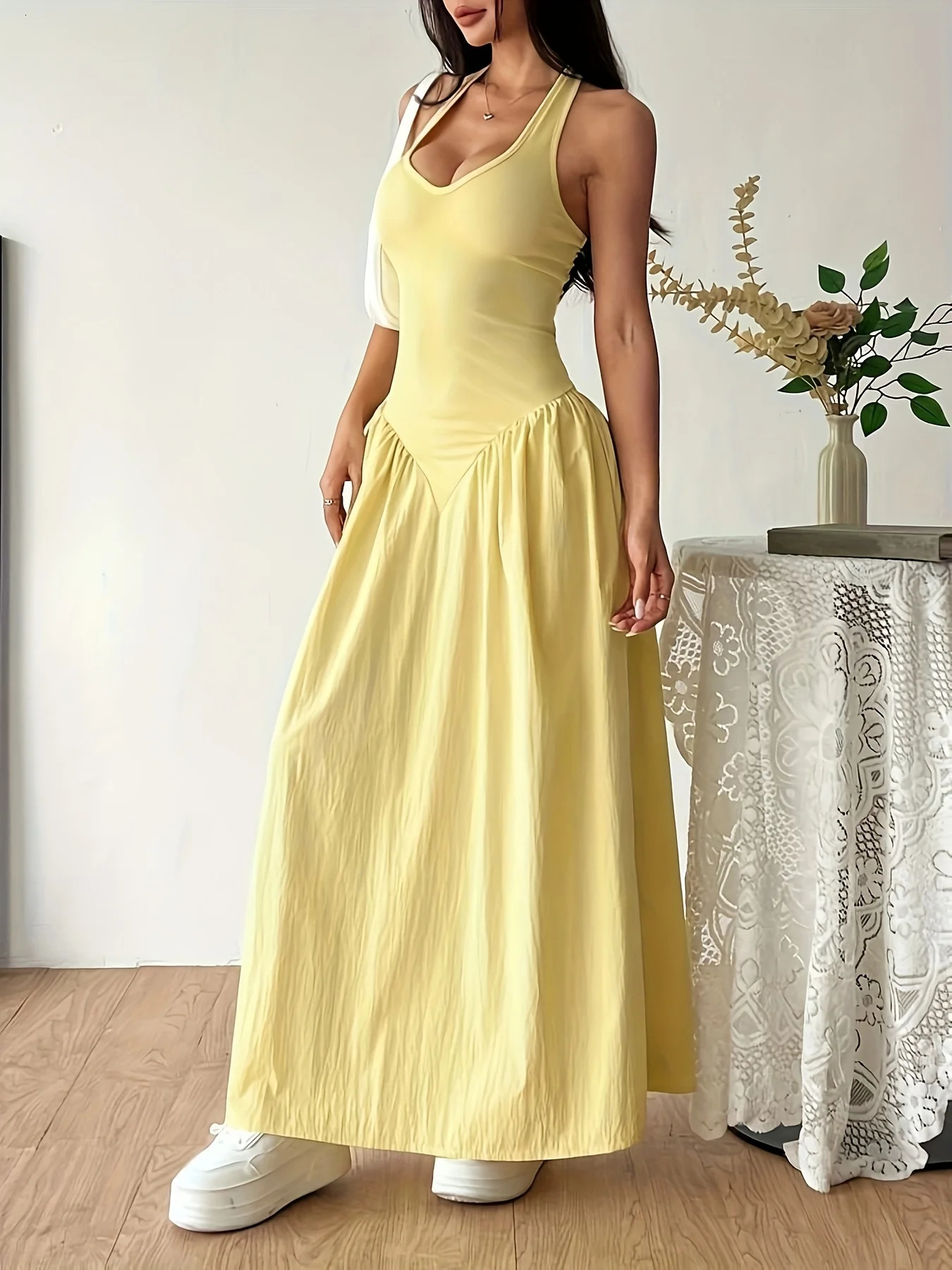 2026Women Yellow Halter Neck Maxi Dress Sleeveless VNeck Backless ALine Long Casual Summer Elegant Beach Party Dresses 260625 - view 4