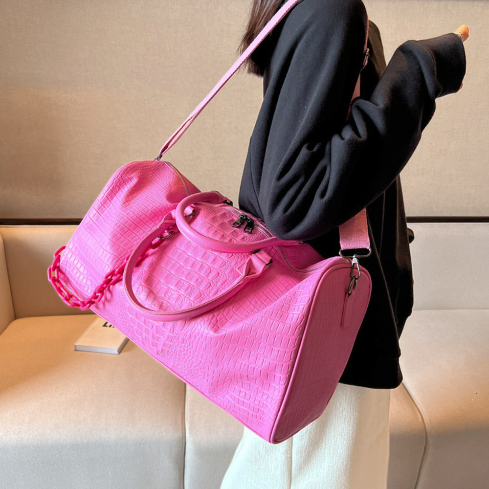 Designer Bag Short Trip Soft Leather Water-Resistant Gym Overnight New Weekend Bag Trendy Women Large Capacity - view 3