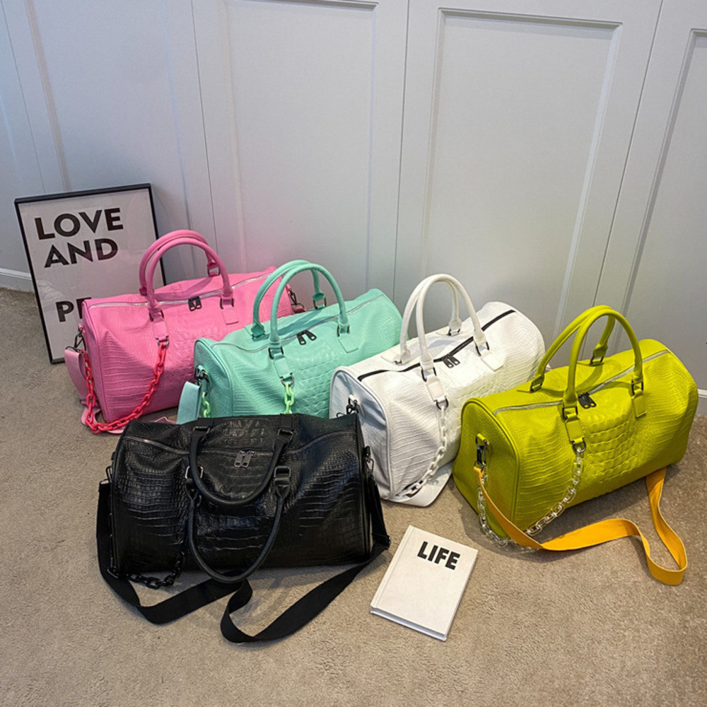 Designer Bag Short Trip Soft Leather Water-Resistant Gym Overnight New Weekend Bag Trendy Women Large Capacity