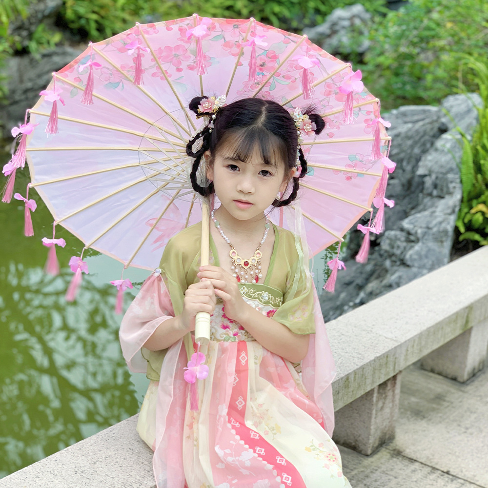 Hanfu Pography Prop Ancient Umbrella rain women Antique Tassels Pograph Dance Cos Game parasol Japan 210721