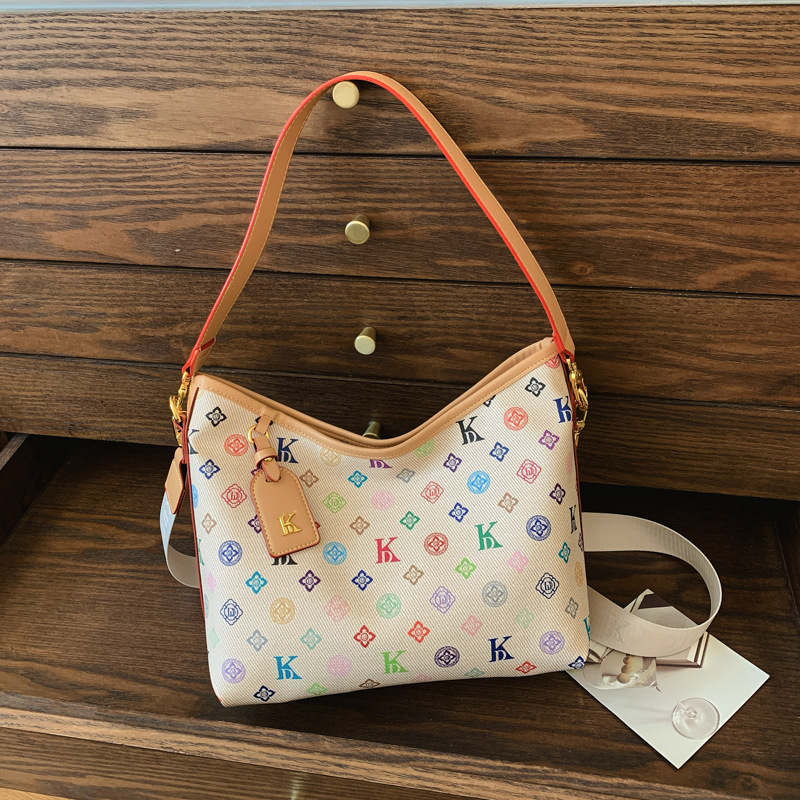 Luxury Designer New Luxury Shoulder Bags Solid Color Small Square Simple Commuting Lightweight Single Shoulder Crossbody Bag Daily Use Free Shipping - view 5