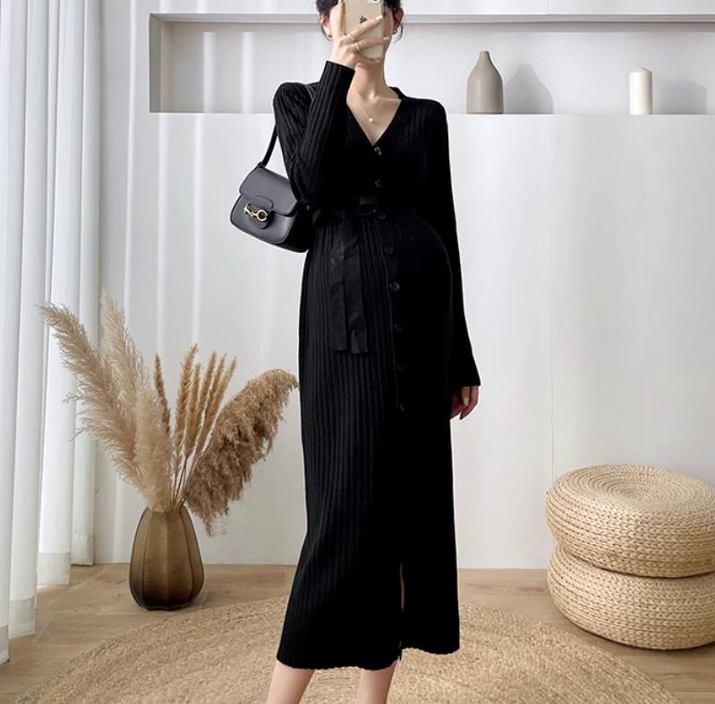 Clothes for Pregnant Women Beading Ruffle Pregnancy Autumn Winter Knitted Maternity Sweaters Chic Ins Elegant A Line Slim Dress 250911