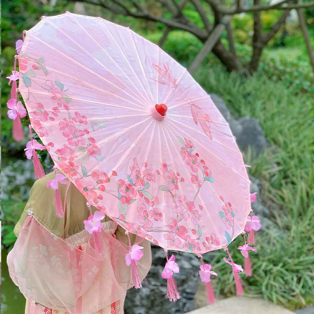 Hanfu Pography Prop Ancient Umbrella rain women Antique Tassels Pograph Dance Cos Game parasol Japan 210721