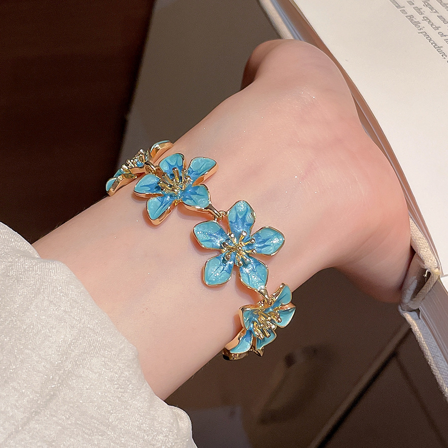European and American cross-border metal oil-drip flower spliced seaside vacation style bracelet, niche high-end jewelry wholesale - view 6