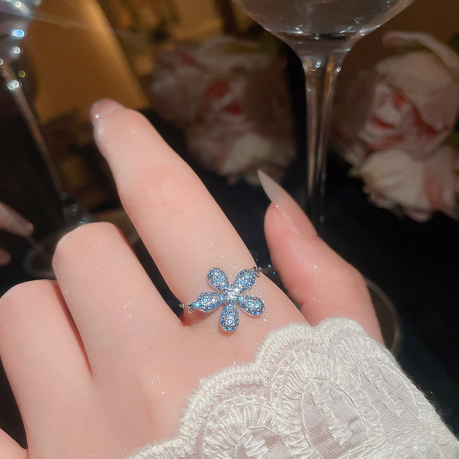 Zircon Flower Ring, Unique Design, Versatile Personality Jewelry, light luxury high-end jewelry for women - view 4