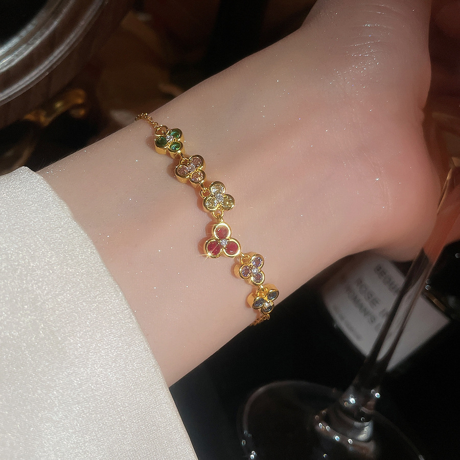 New Chinese-style dopamine-colored zircon gourd flower bracelet for women, niche light luxury high-end vintage jewelry - view 6