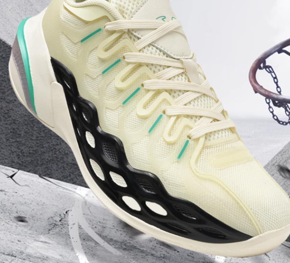 Designer Basketball shoes for men and women in spring low cut lace up mesh surface anti slip and breathable training shoes plus size couple sports sho