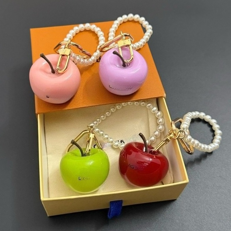 New Model Bag Keychain High quality Keychain Jewelry with Attractive Appearance Creative and Cute Apple Keychain Pendant