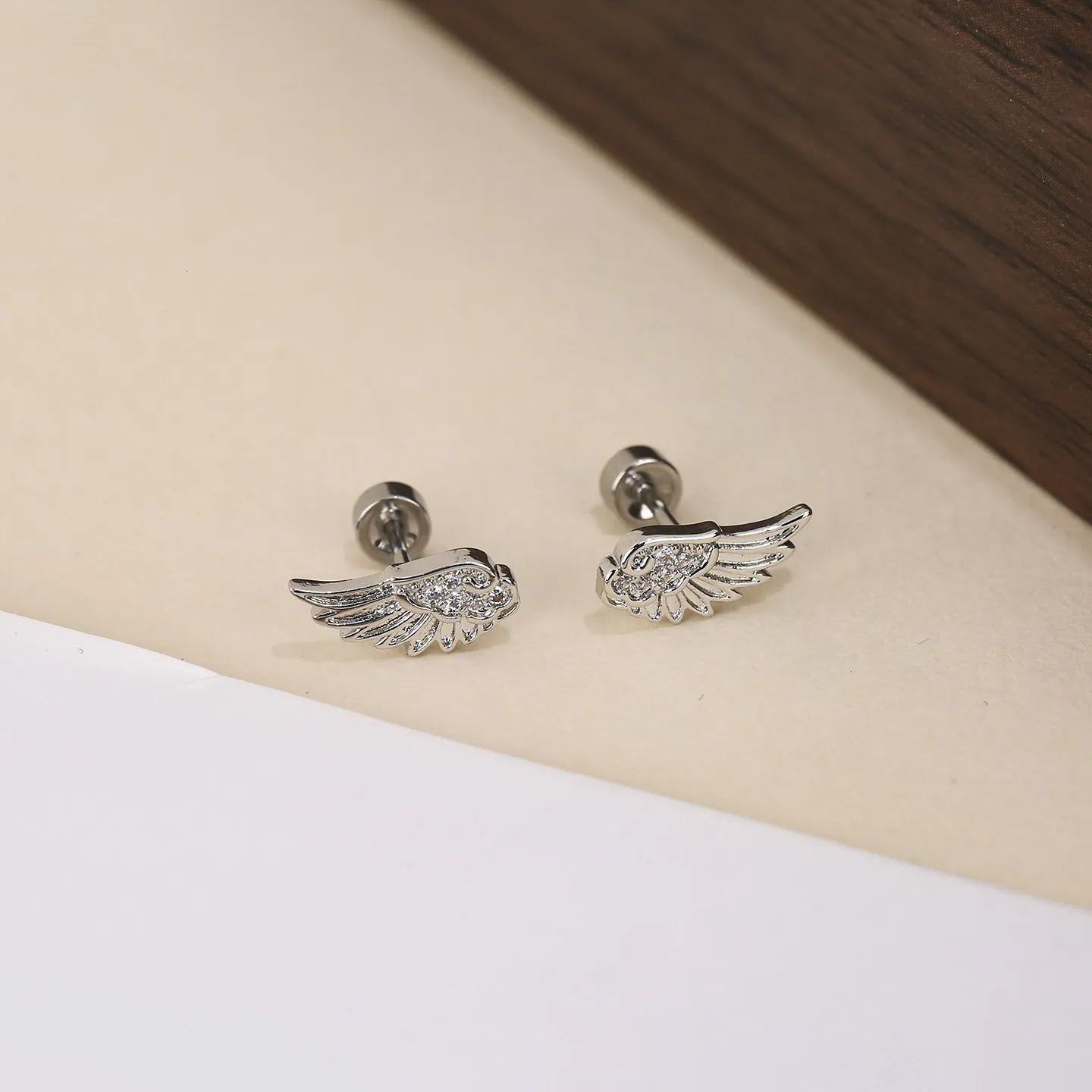 Fashion Silver Color Zircon Wing Stud Earrings for Women y Shiny Crystal Geometric Personality Ear Bone Nail Jewelry Gifts y260611 - view 1