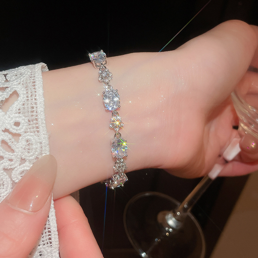 18k real gold plated zircon oval flower bracelet, popular in Japan Korea, fashionable wristband with a light luxury and high-end feel - view 5