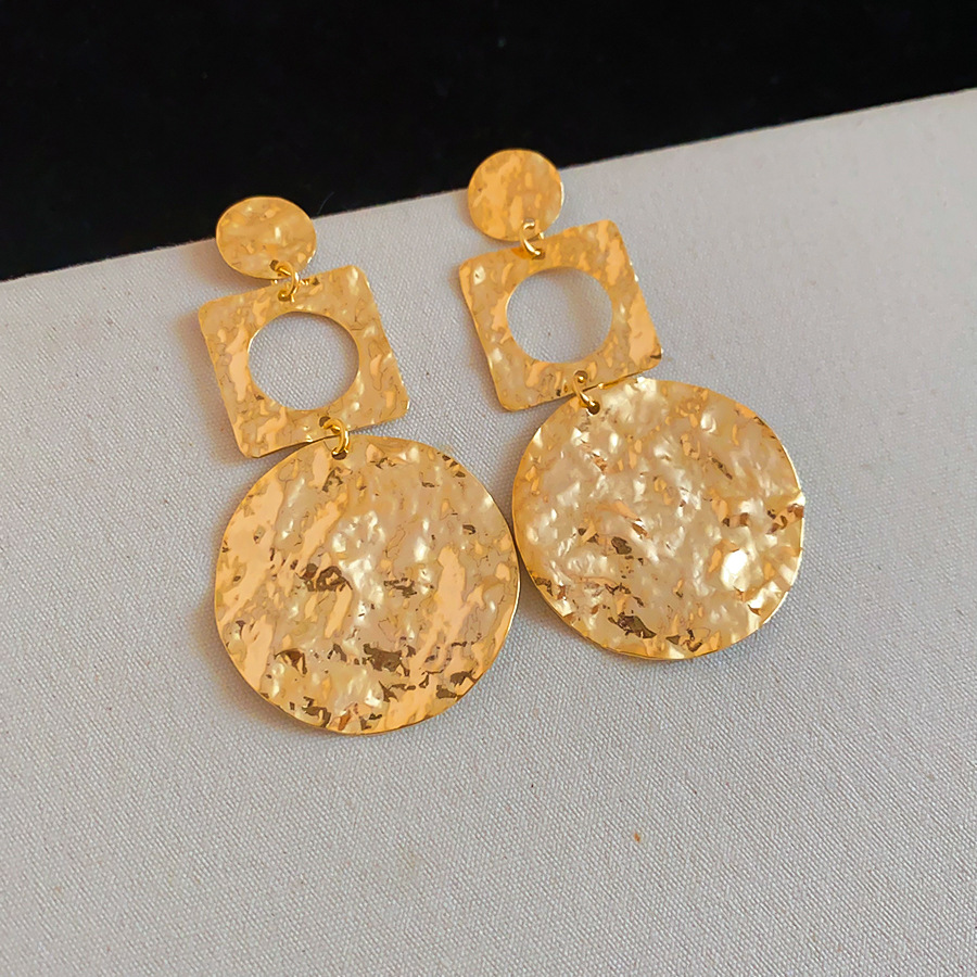 Cross-border exclusive supply of high-end fashion versatile personalized trendy geometric ear clips, new hot-selling European and American earrings - view 5