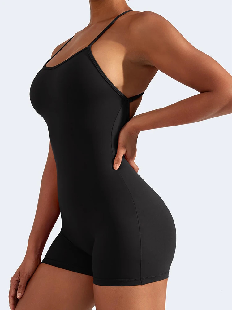 Sporty chic 2026 Spring And Summer Womens Backless Package Hip Jumpsuit Sexy Slim Yoga Wear Cross Strap OnePiece Shorts 260626 - view 6