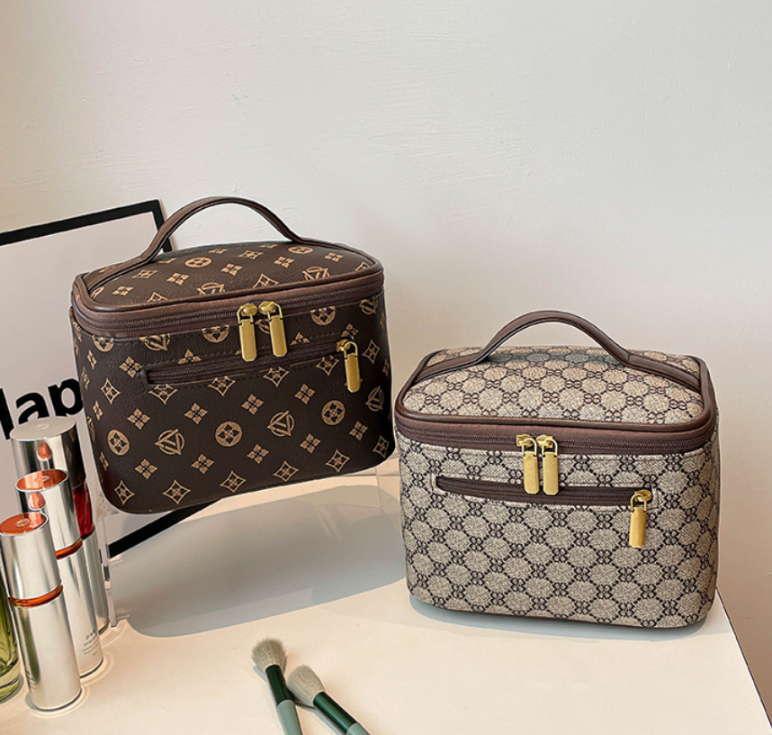 free shipping 2026 new design retro print makeup bag for women large capacity portable hand held travel storage bag fashionable simple wash bag - view 5