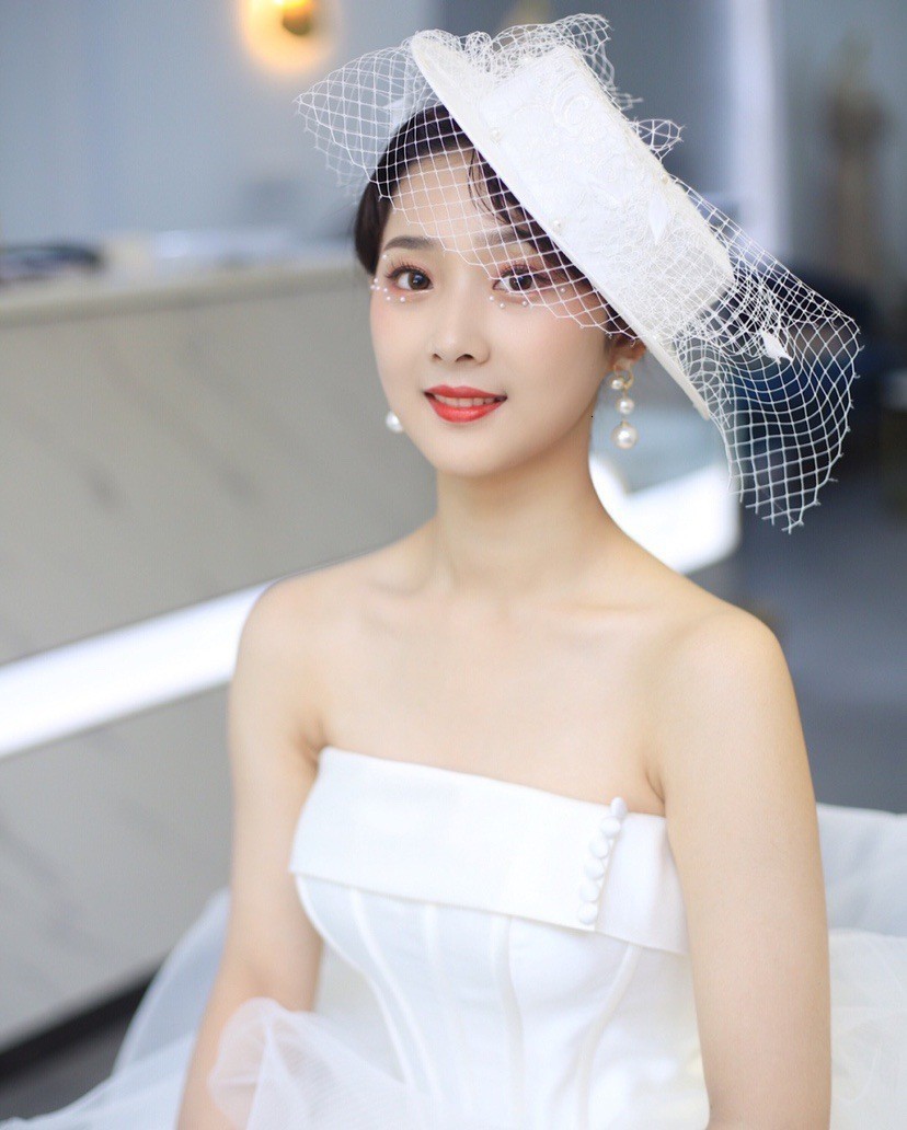 wedding hat French black top hat mesh bridal white elegant bow vintage handmade flat hat chapeau femme luxe ceremonie mariage 250328