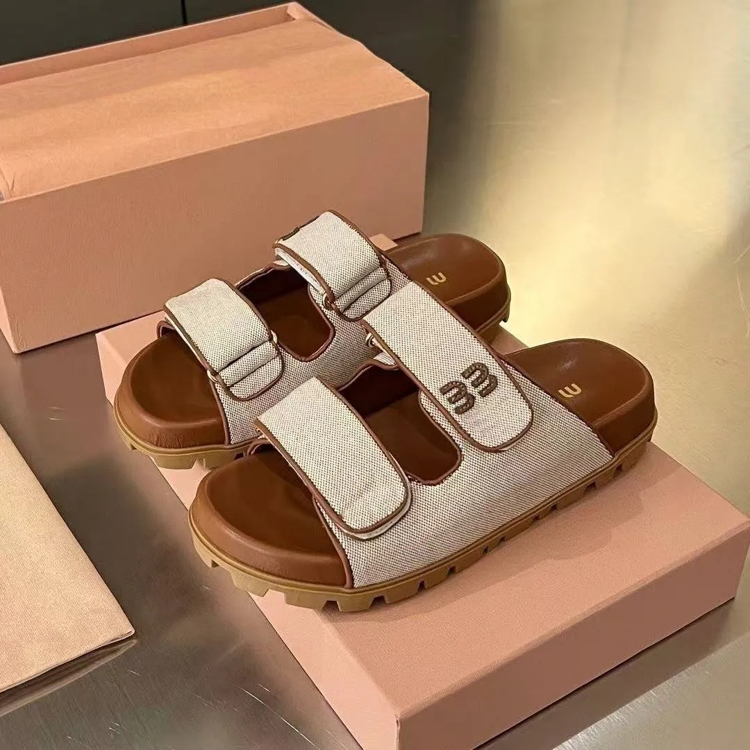 slipper flat sandals beach sandals designer slippers women Designer Sandals women Summer Women's Fashion Sandals Double Buckle Slippers Comfortable High-Quality