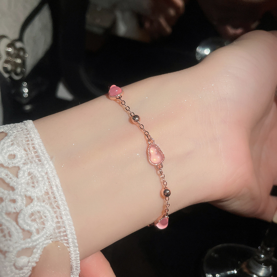 Dopamine candy-colored zircon round bracelet, light luxury niche high-end feel, exquisite and unique versatile women's jewelry - view 4