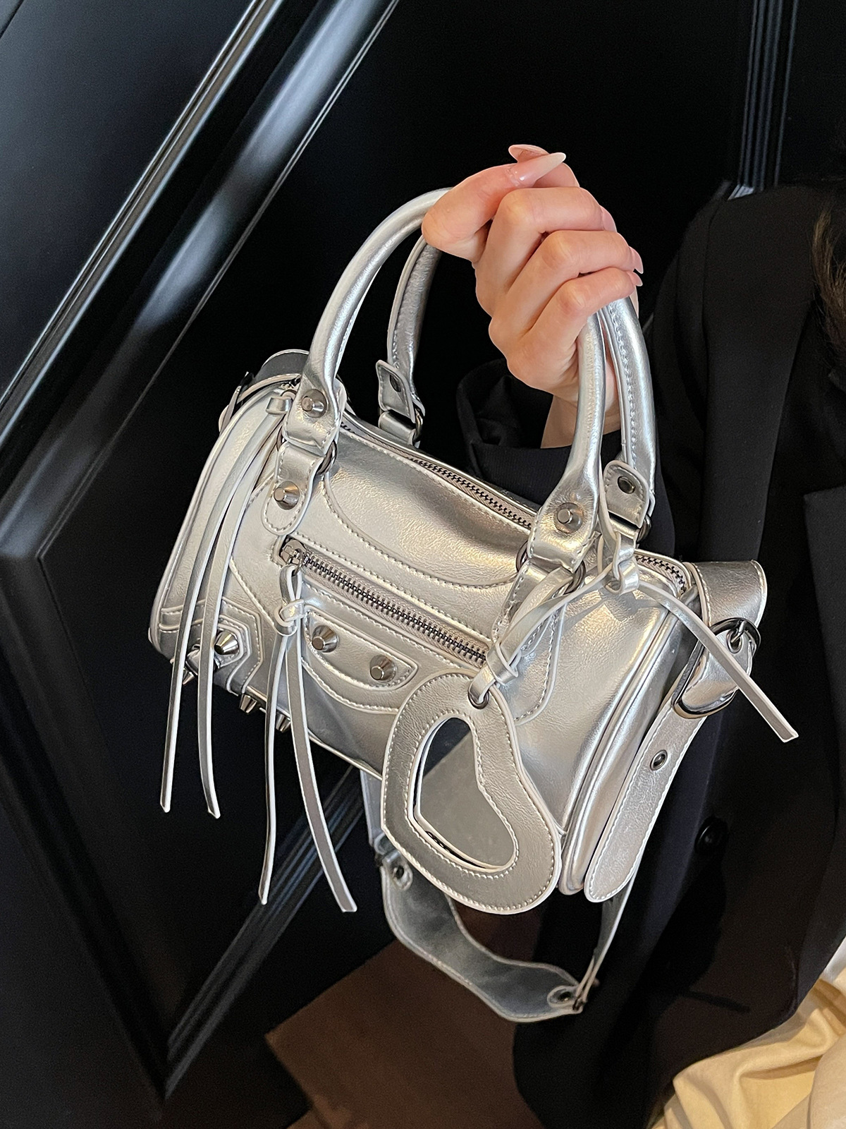 Fashionable printed design boston 2026 new style arrives versatile commuting handbag crossbody bag