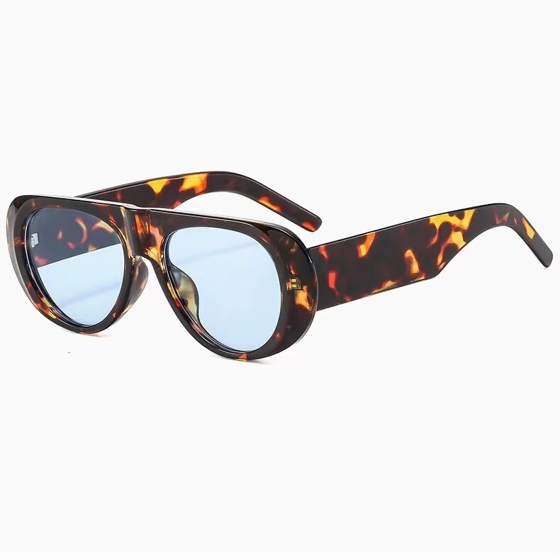 New Wide-Leg Sunglasses With Large Frames, Slimming Jelly Colors, Designer Unique, Simple, Retro, Fashionable, And Versatile - view 5
