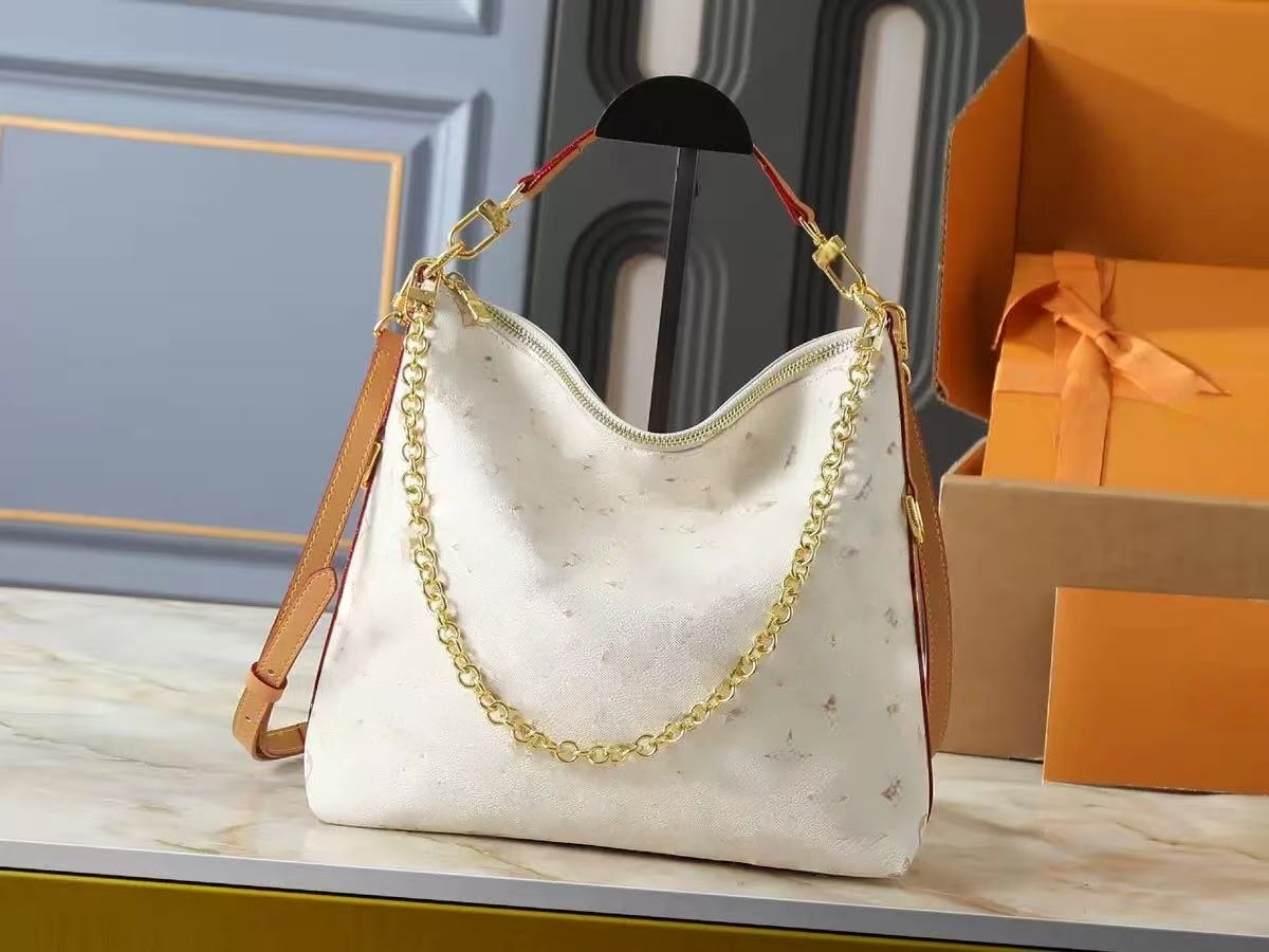 2026 New Women's Bag Single Shoulder Handbag Hardware Ceiling Designer Printed High Quality Fashion Luxury Bag