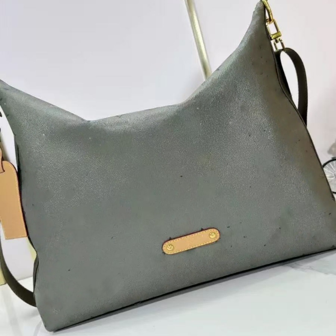 Designer L luxury printed French stick bag handbag trendy style bag large capacity commuting bag