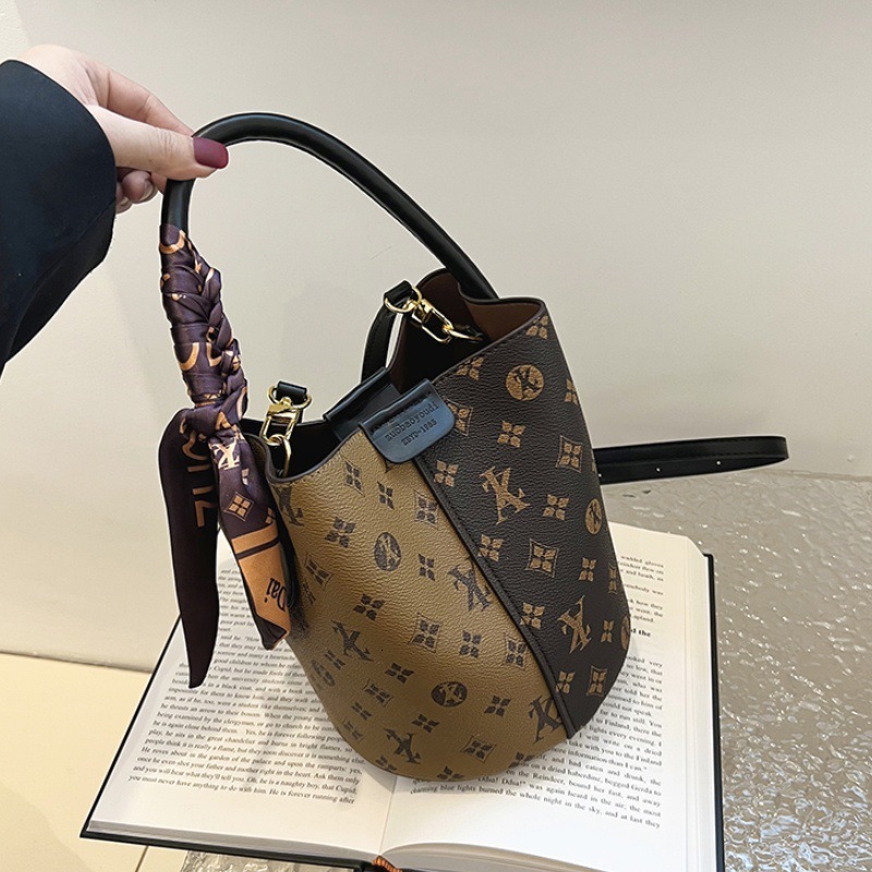 Designer High end women's new fashion printed bucket bag versatile shoulder crossbody and handbag for sales