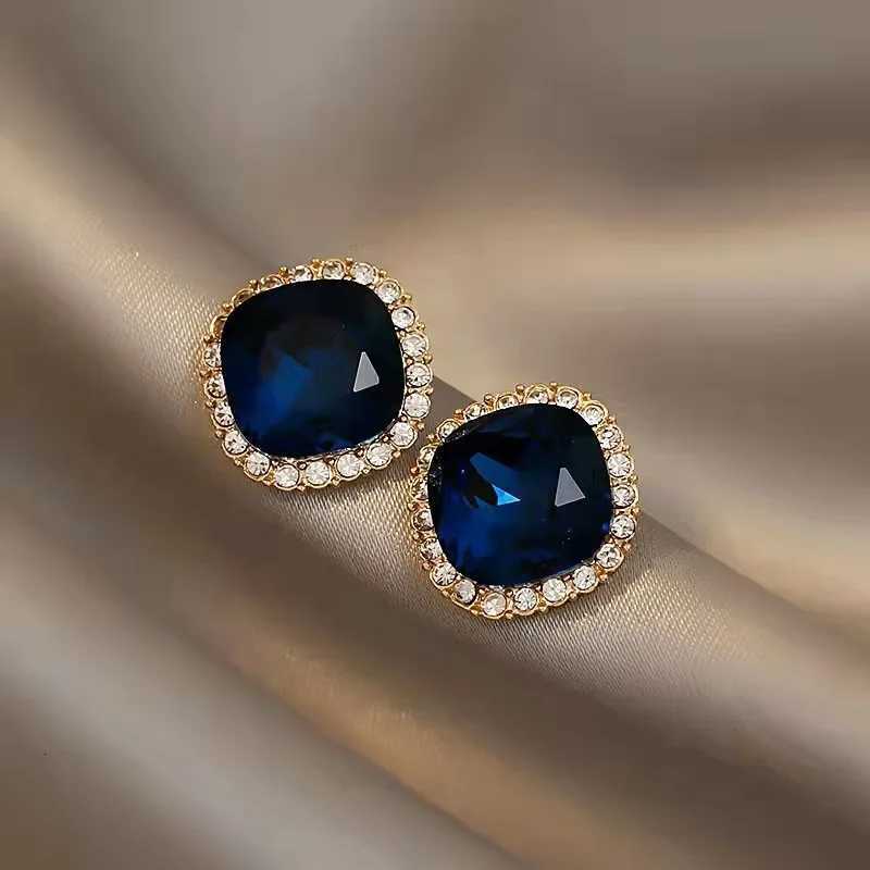 Crystal Temperament Square Stud Blue Earring for Women Korean Style Simple Geometry Jewelry Brincos Girl Gift M260623 - view 3