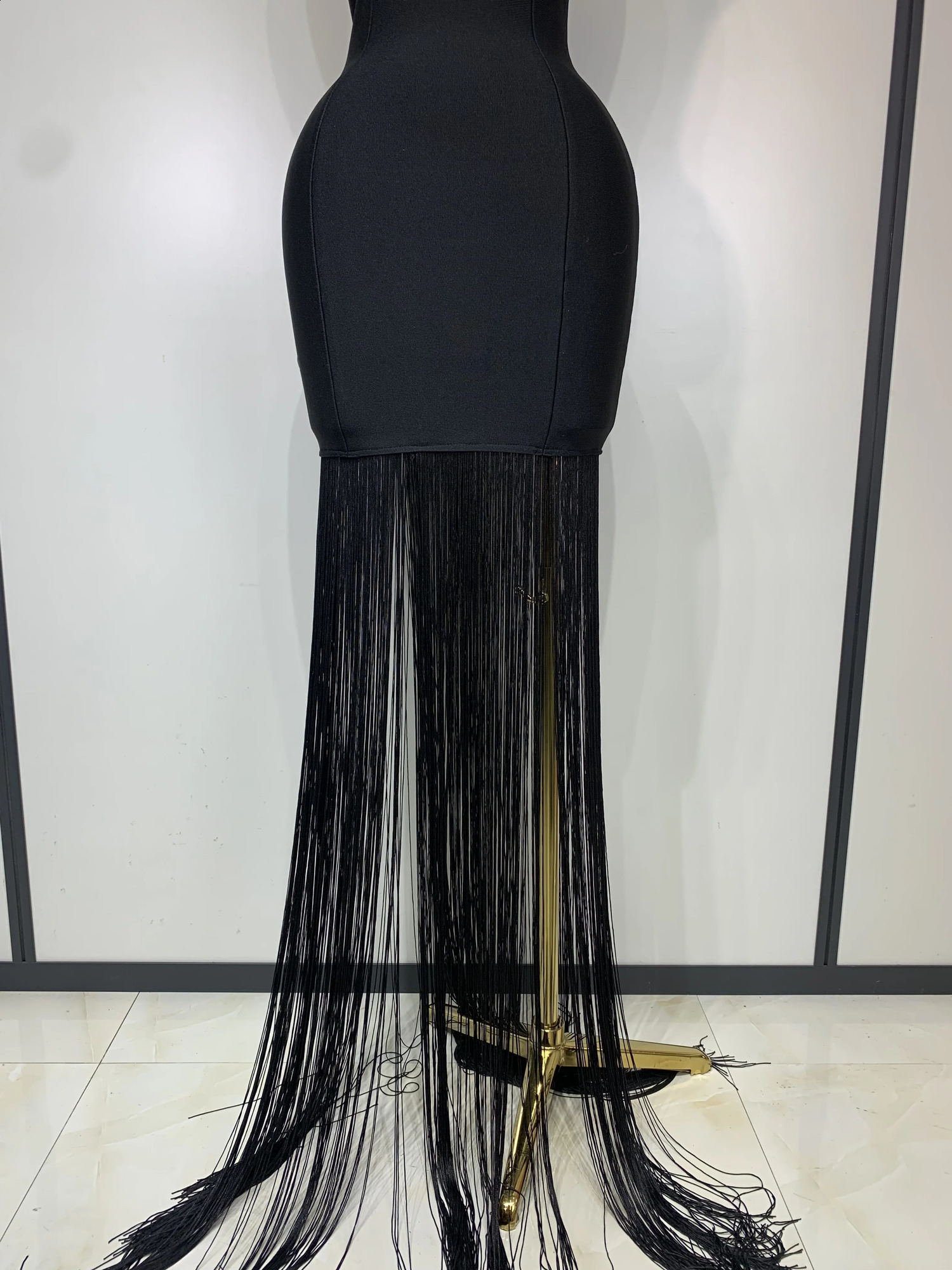 Women Sexy Backless Shining Diamond Tassel Bodycon Long Bandage Dress Celebrity Elegant Evening Party Birthday Cocktail 260625 - view 7