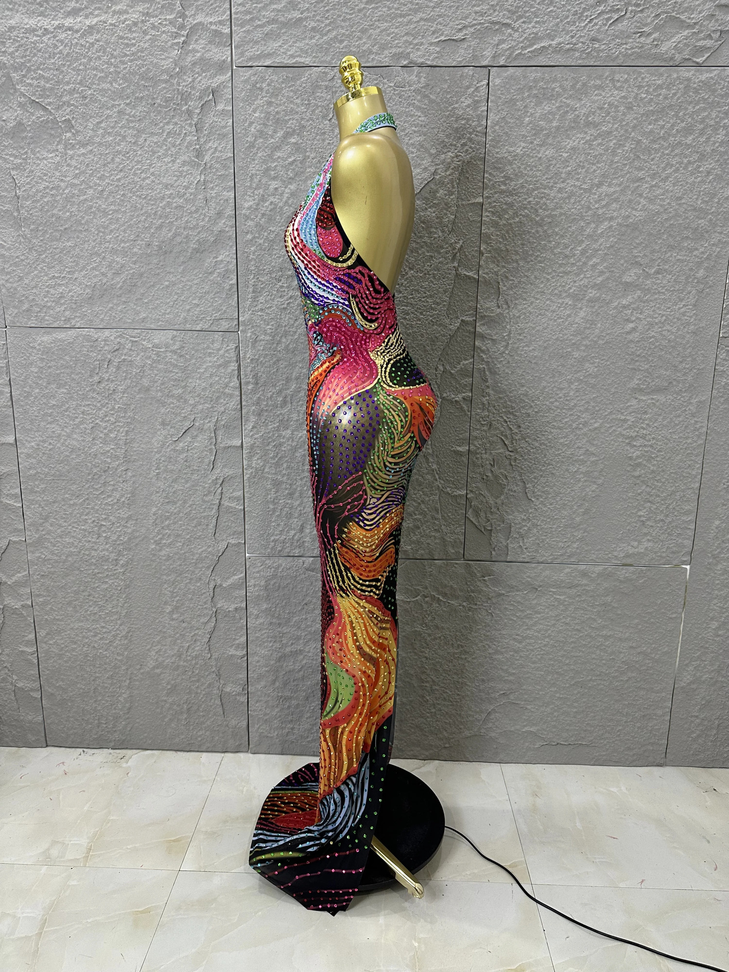 2026 Colorful Rhinestone Print Long Dress Woman Halter Deep V Neck Backless Women Birthday Eveing Party Club Stage Costume 260625 - view 4
