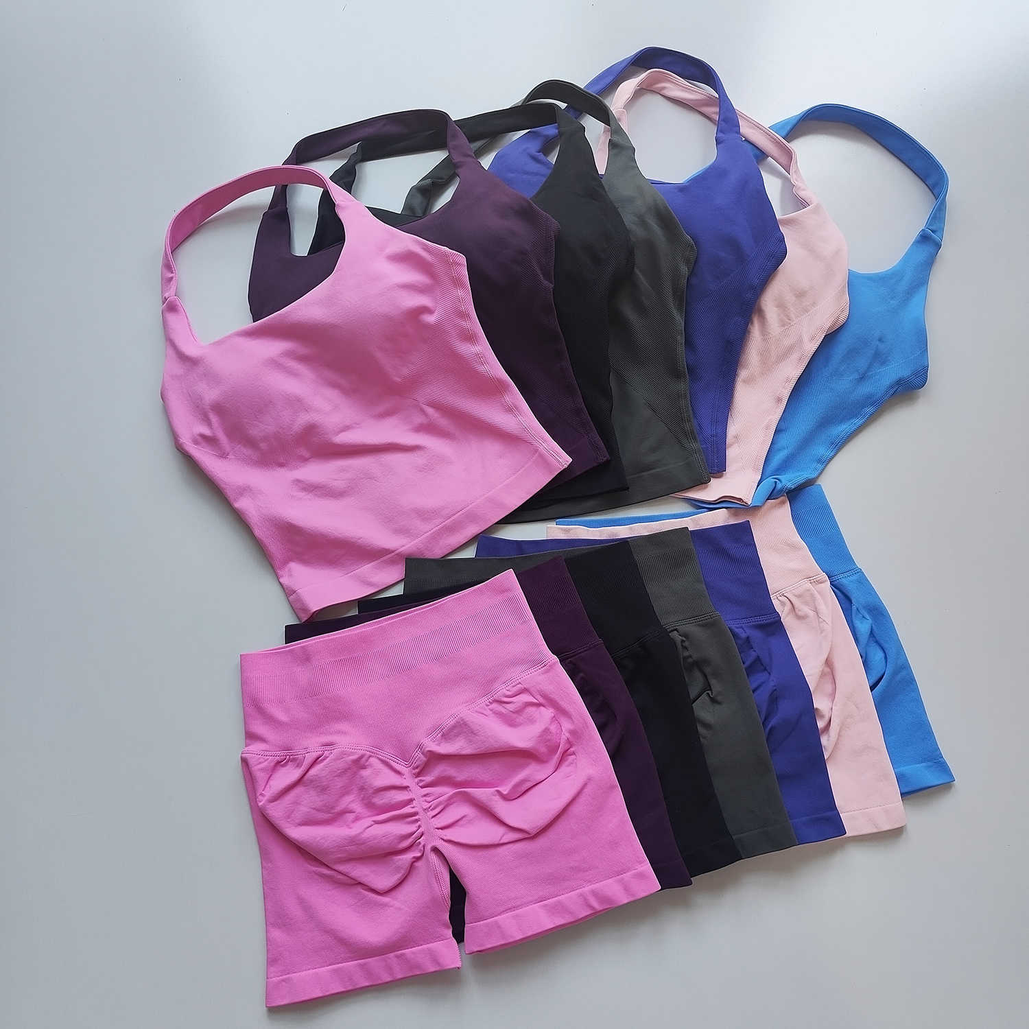 Set 2 Pieces Women Sports Backless Halter Tops High Waist Seamless High Stretch Bras Shorts Gym Suit Sportswear Workout Sets M260626