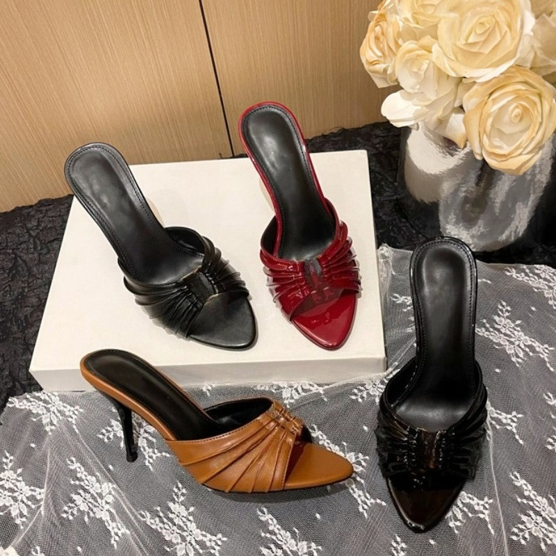 Y Luxury Designer Shoes Women Open Toe Pleated Stiletto Heel Mules Patent Leather Metal Ornament Slip On Slides Summer Party Dress Shoes High Heel Slippers 7-9CM