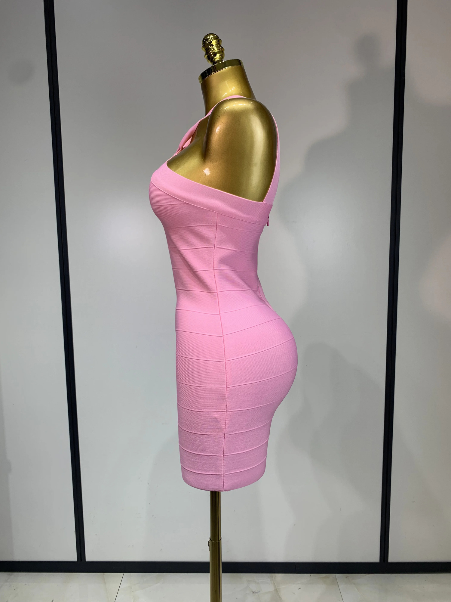 Women Sexy Backless Pink Bodycon Mini Bandage Dresses Elegant Evening Party y Birthday Nightclub Cocktail Prom Gown 260625 - view 4