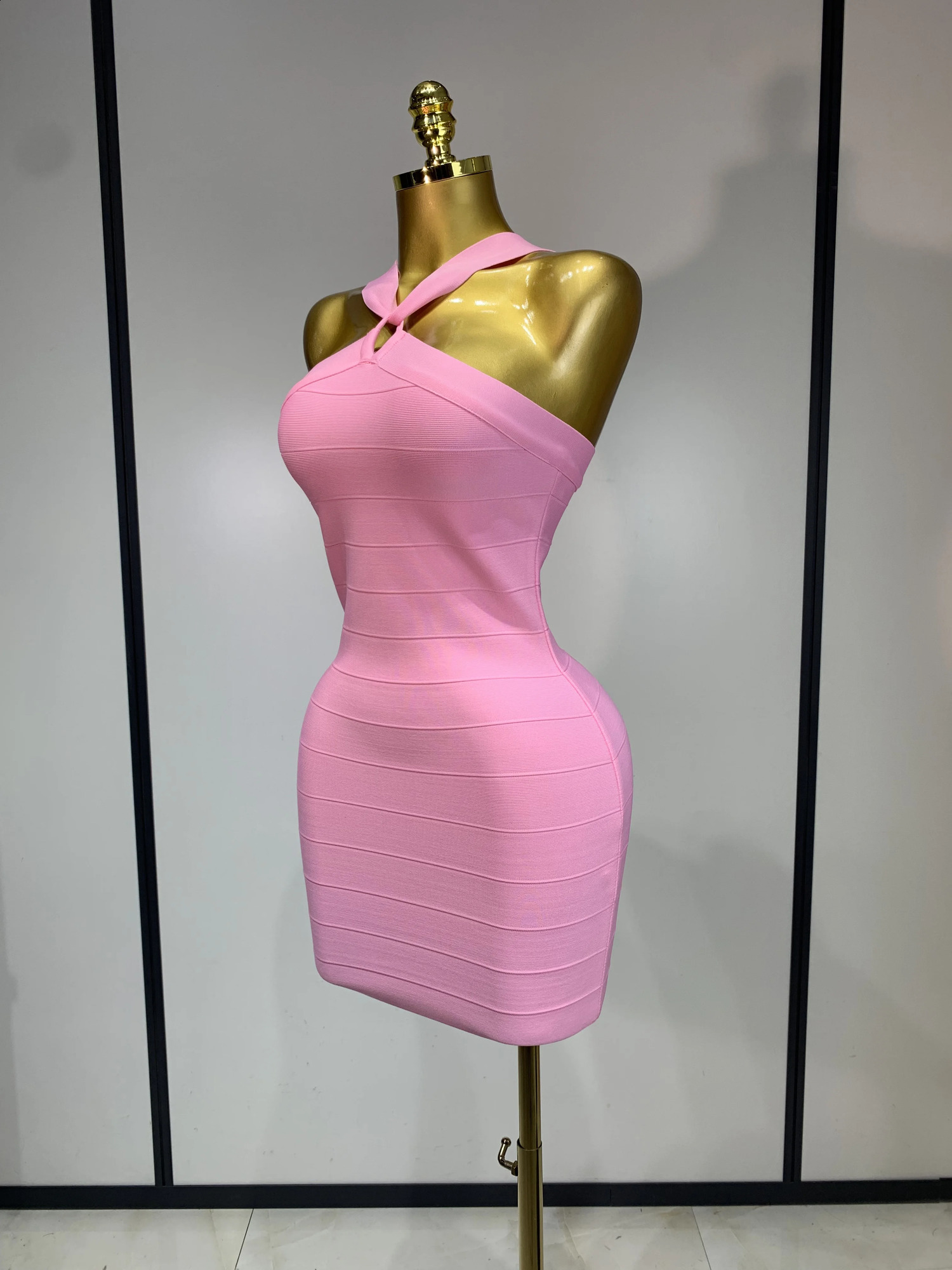 Women Sexy Backless Pink Bodycon Mini Bandage Dresses Elegant Evening Party y Birthday Nightclub Cocktail Prom Gown 260625 - view 3