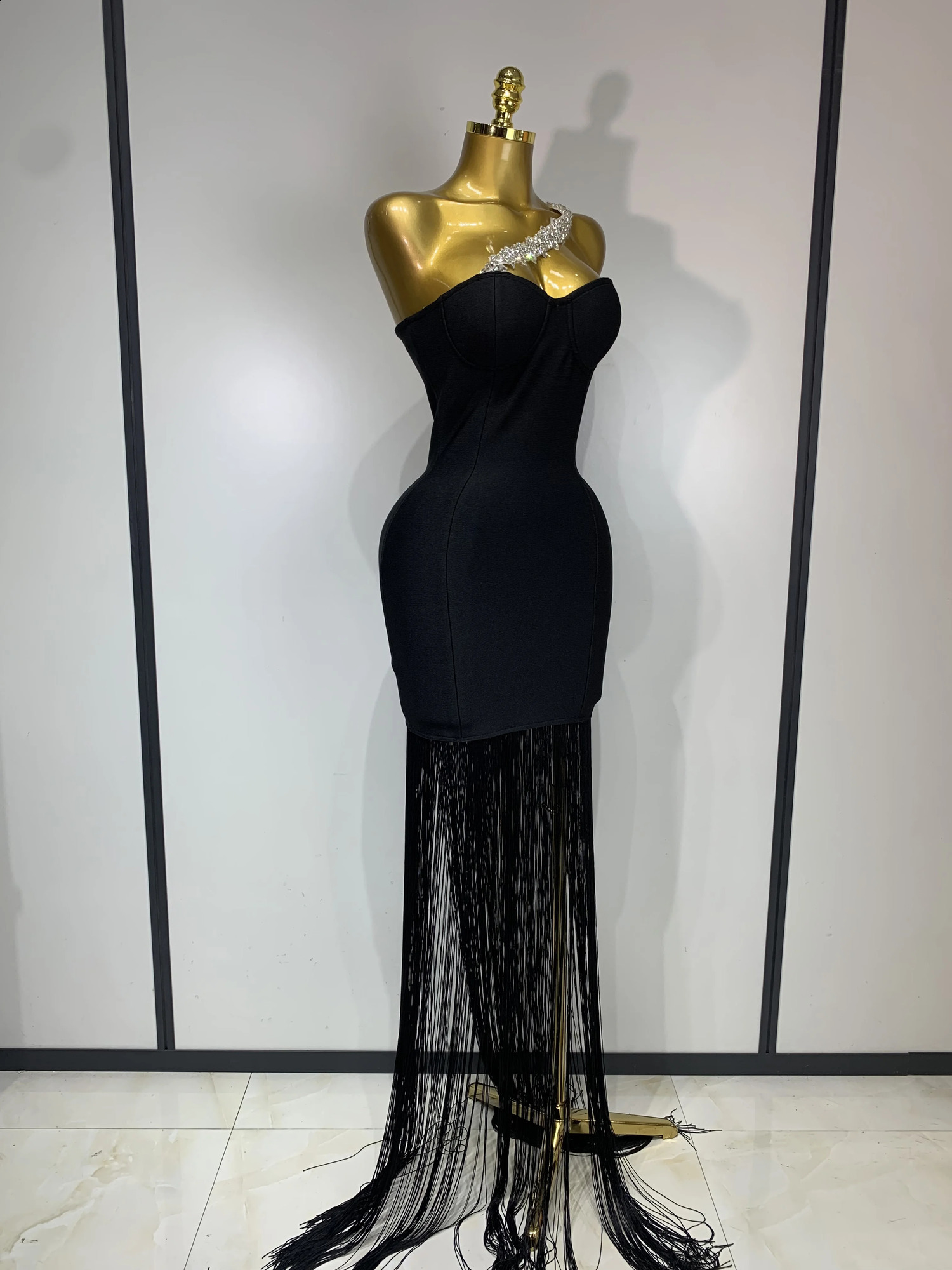 Women Sexy Backless Shining Diamond Tassel Bodycon Long Bandage Dress Celebrity Elegant Evening Party Birthday Cocktail 260625 - view 3
