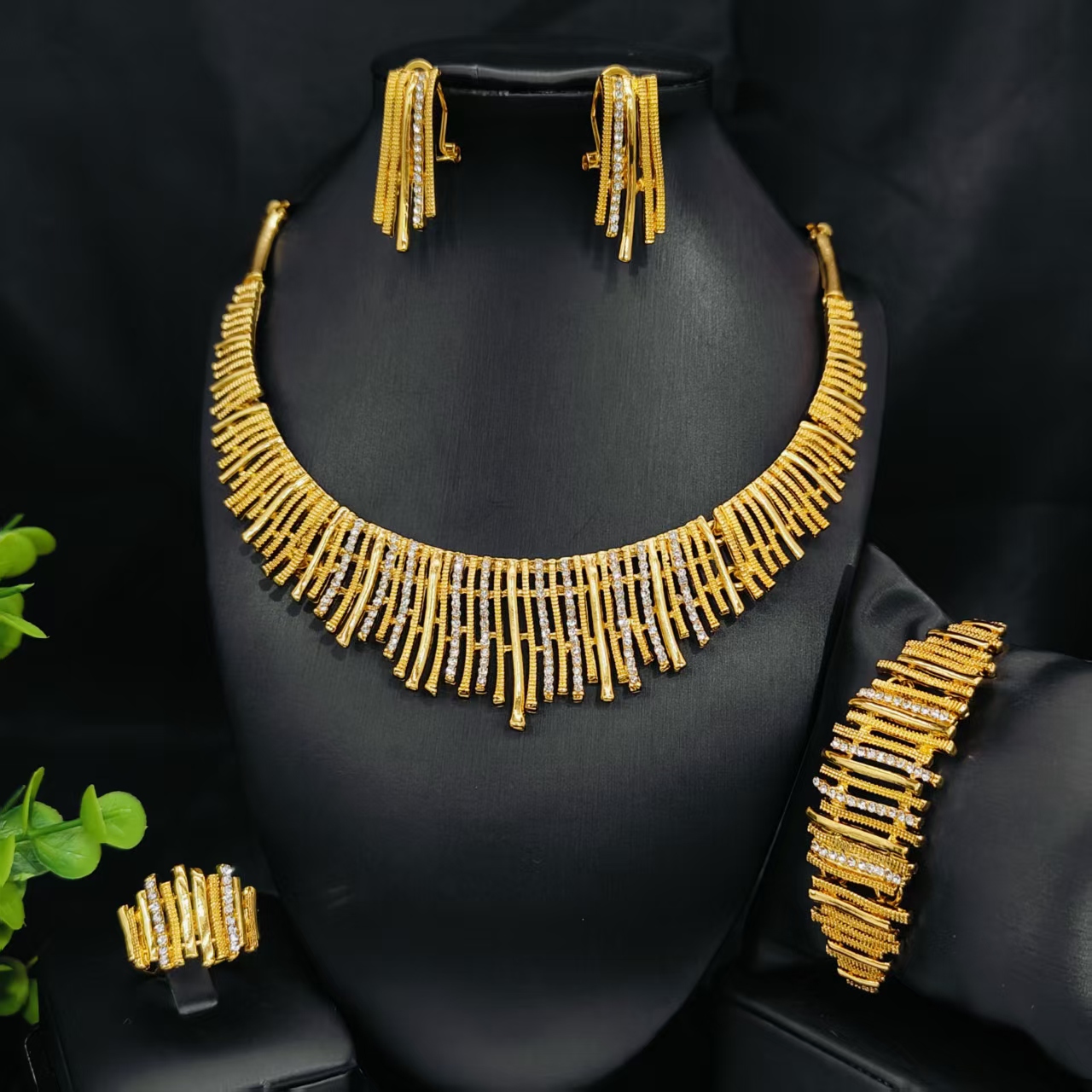 Nigerian Flower Necklace Earrings Jewelry Sets For Women Fashion 24K Gold Color Wedding Bracelets Indian Rings Bridal Gift