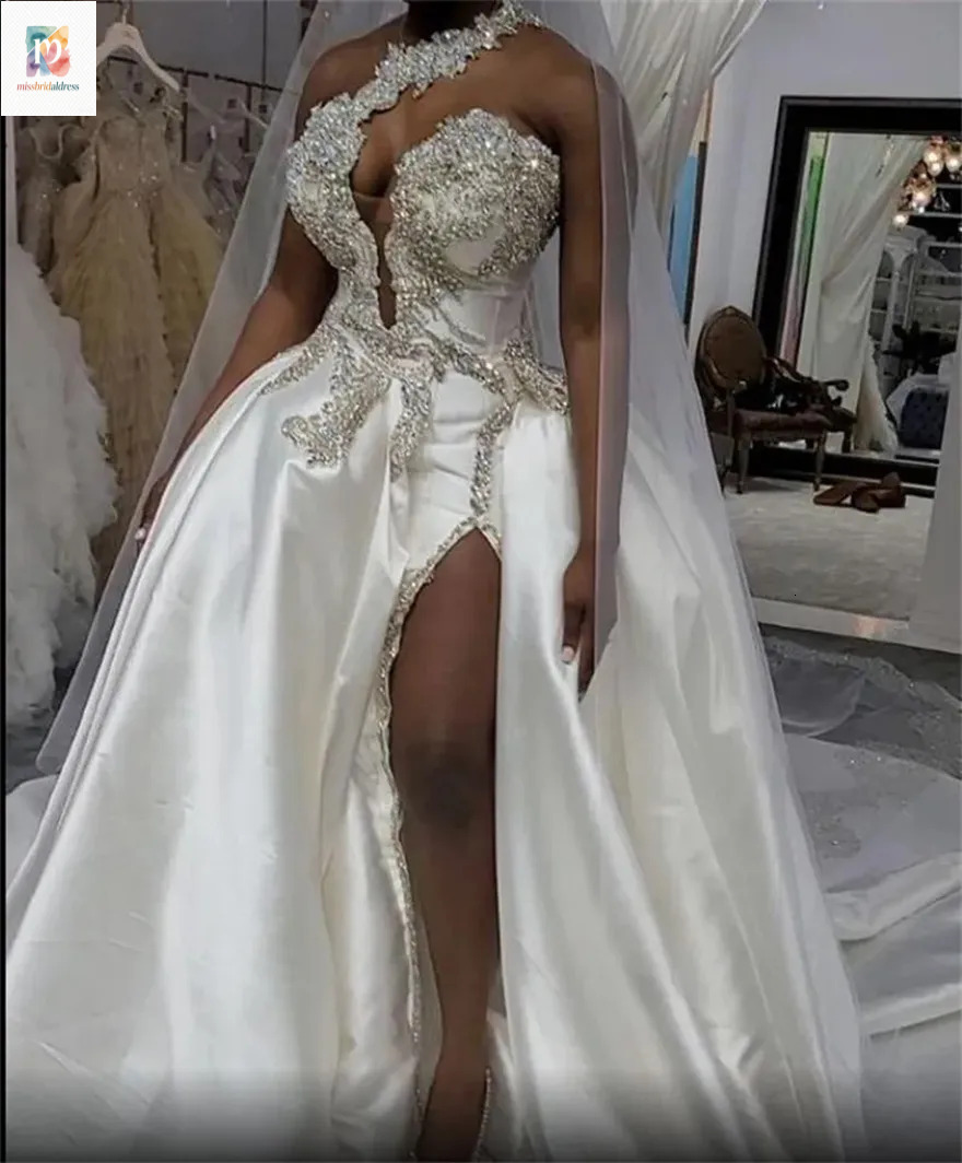 Luxury Crystals High Split Wedding Dresses One Shoulder Bridal Gowns With Overskirt African Sexy Satin Court Train Custom Made Robe De Mariee Mb626