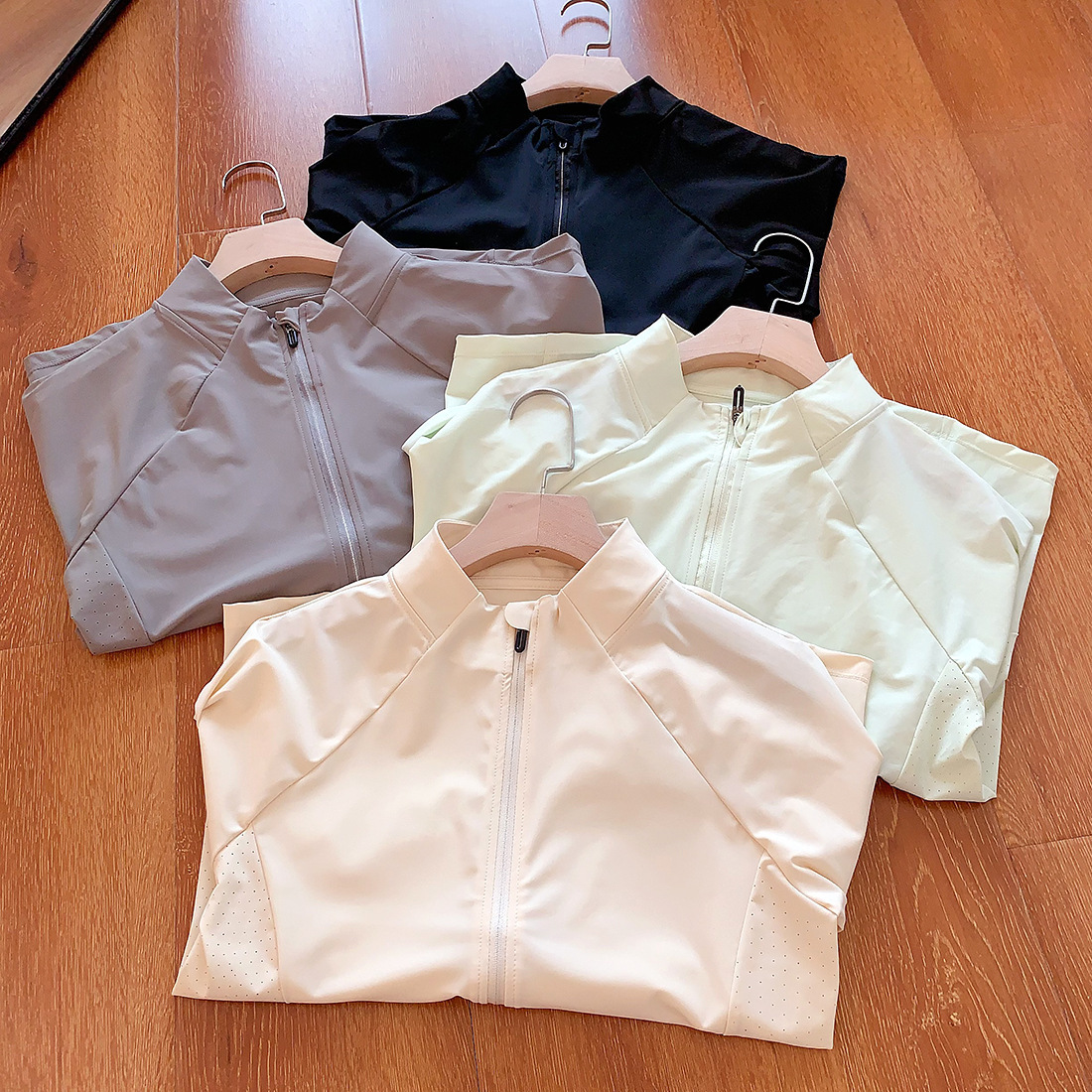 Slim-Fit Stand-Up Collar Sun Protection Jacket With A Cool, Bare-Skin Feel, Casual Sports Yoga Top Comfortable Yoga Clothes - view 1