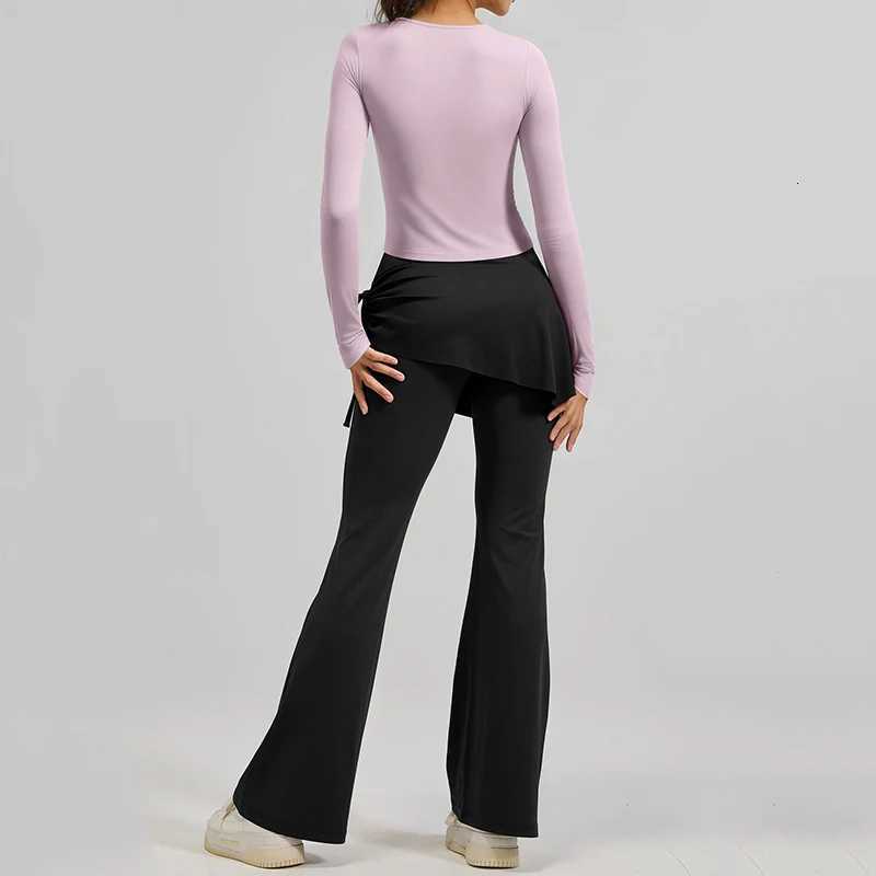 High Women 2026 Quality Fashion Solid Color 2 Piece Yoga Sets with Built-In Bra Pads Skinny Fit Running Pilates Workout Outfit M260626 - view 4
